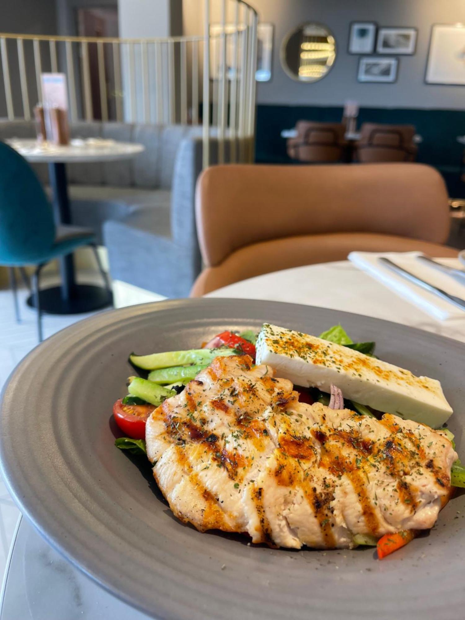 Hotel Courtyard By Marriott London Heathrow Airport Harlington  Exteriér fotografie